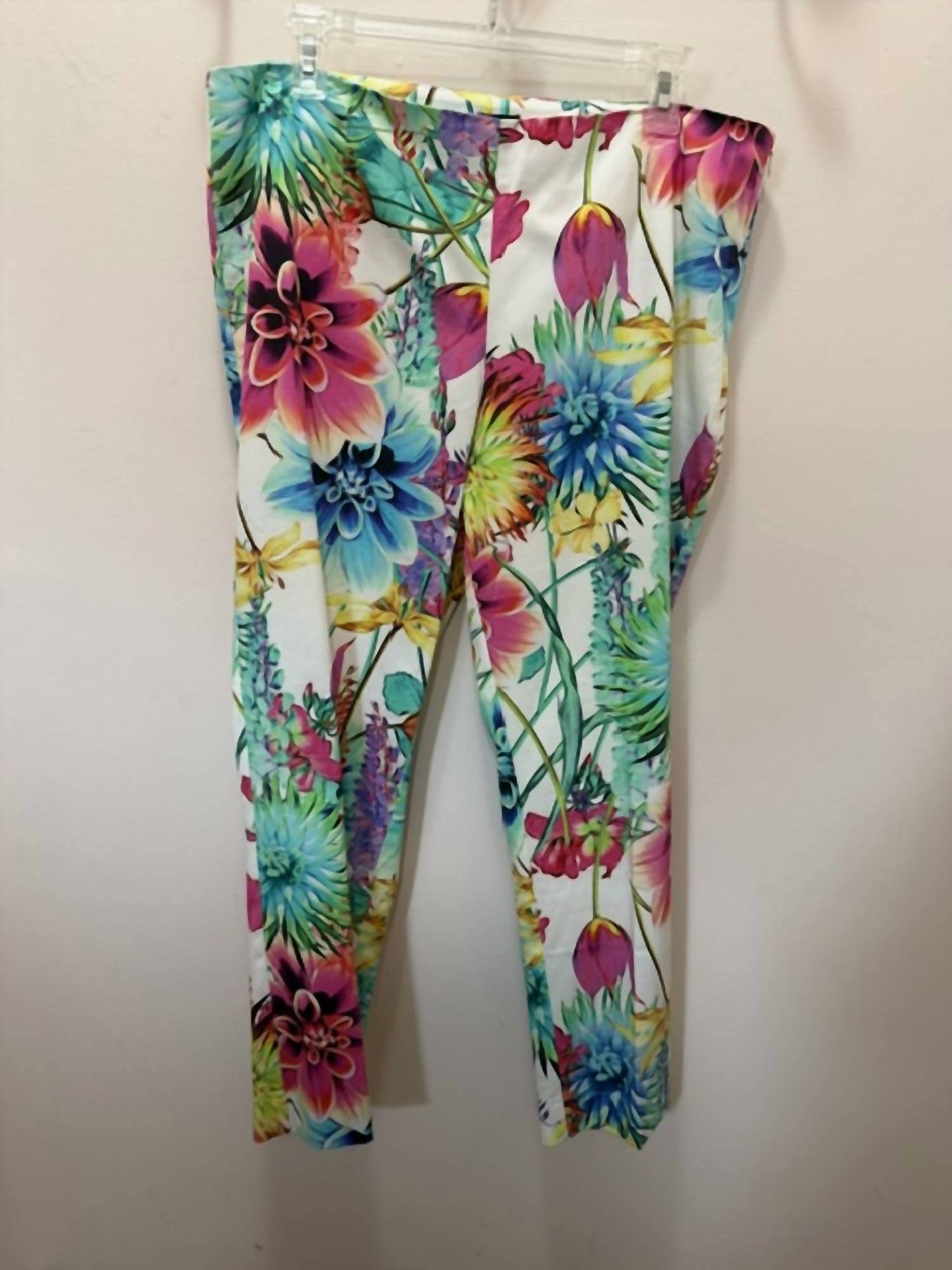 6 By Six - Women's Floral Garden Pant