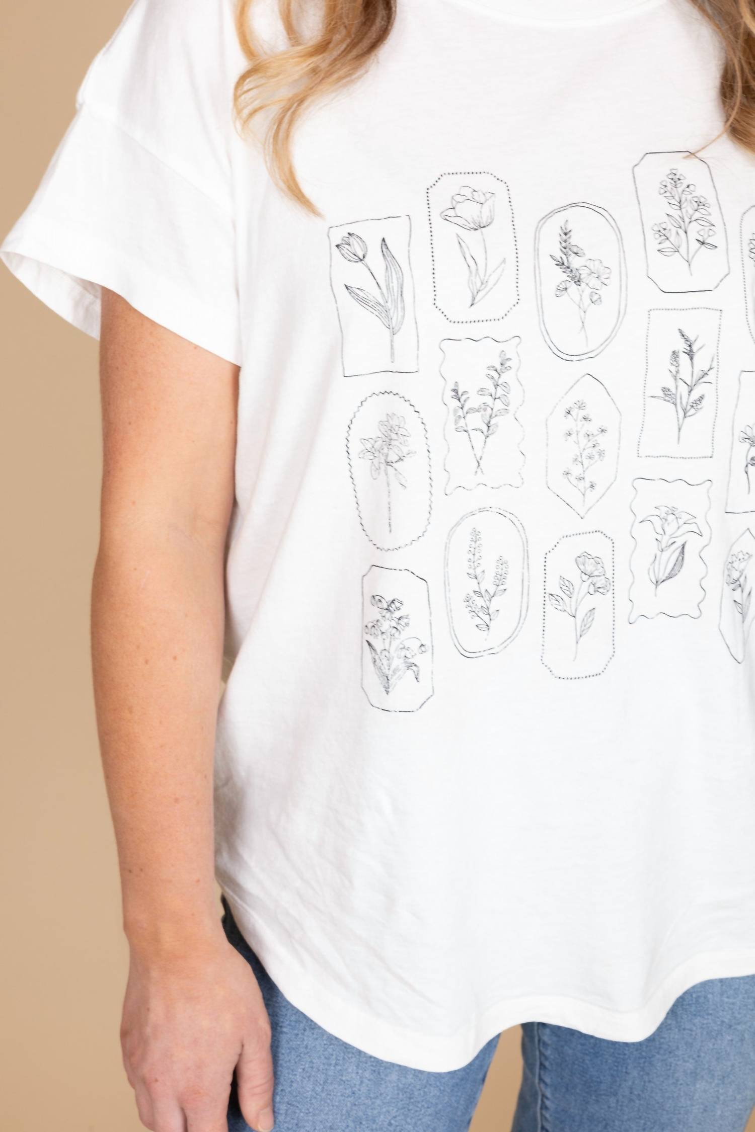 Promesa - Sadie Floral Stamped Tee