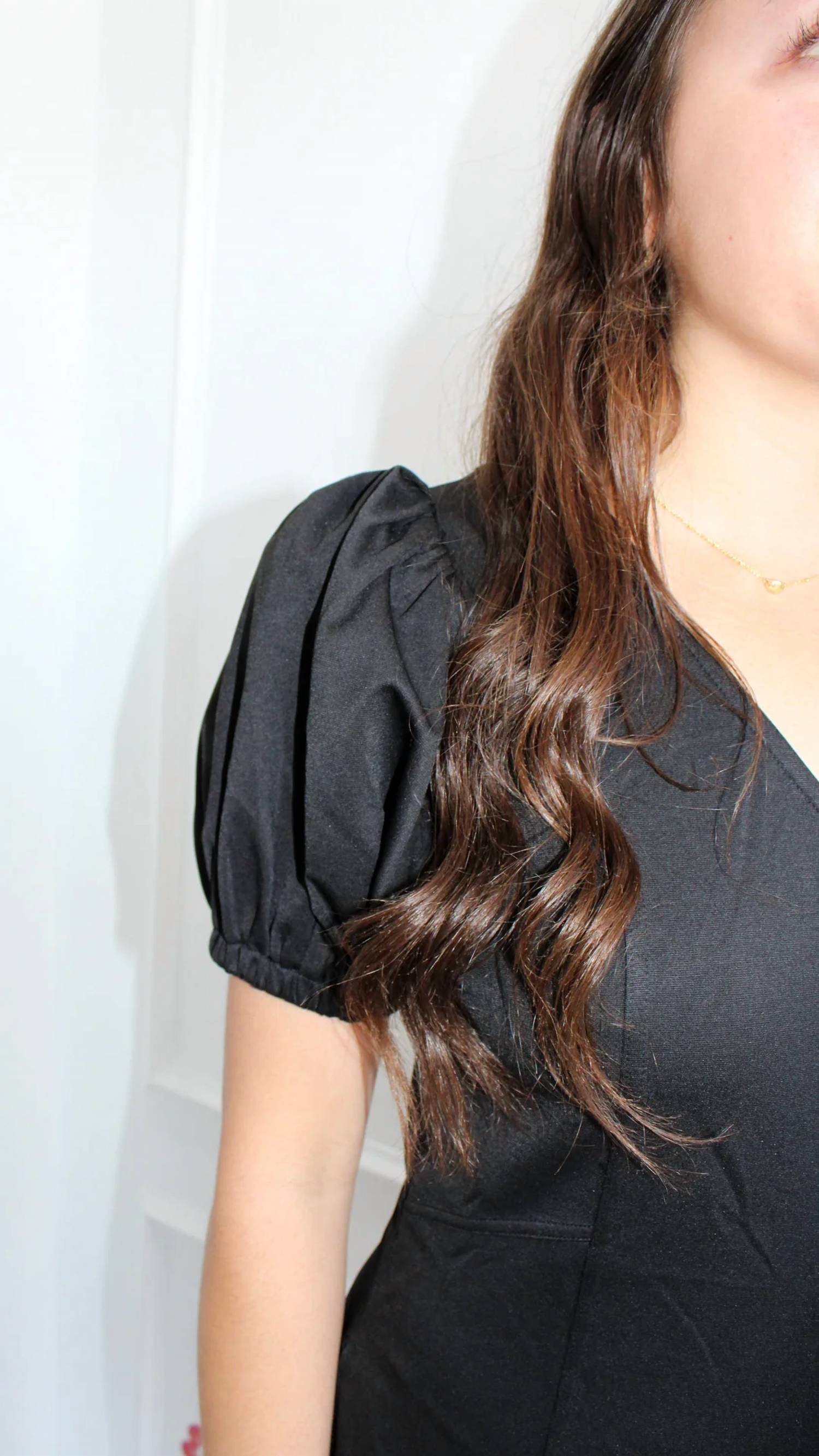 Ee:Some - Mariah V-neck Puff Sleeve Romper