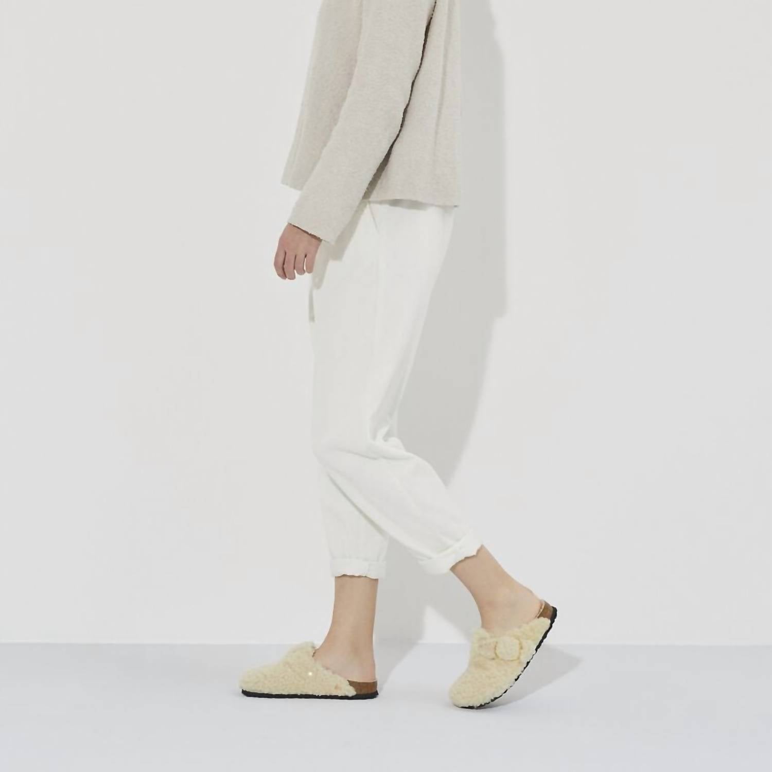 Birkenstock - Boston Big Buckle Shearling Teddy Clog - Narrow
