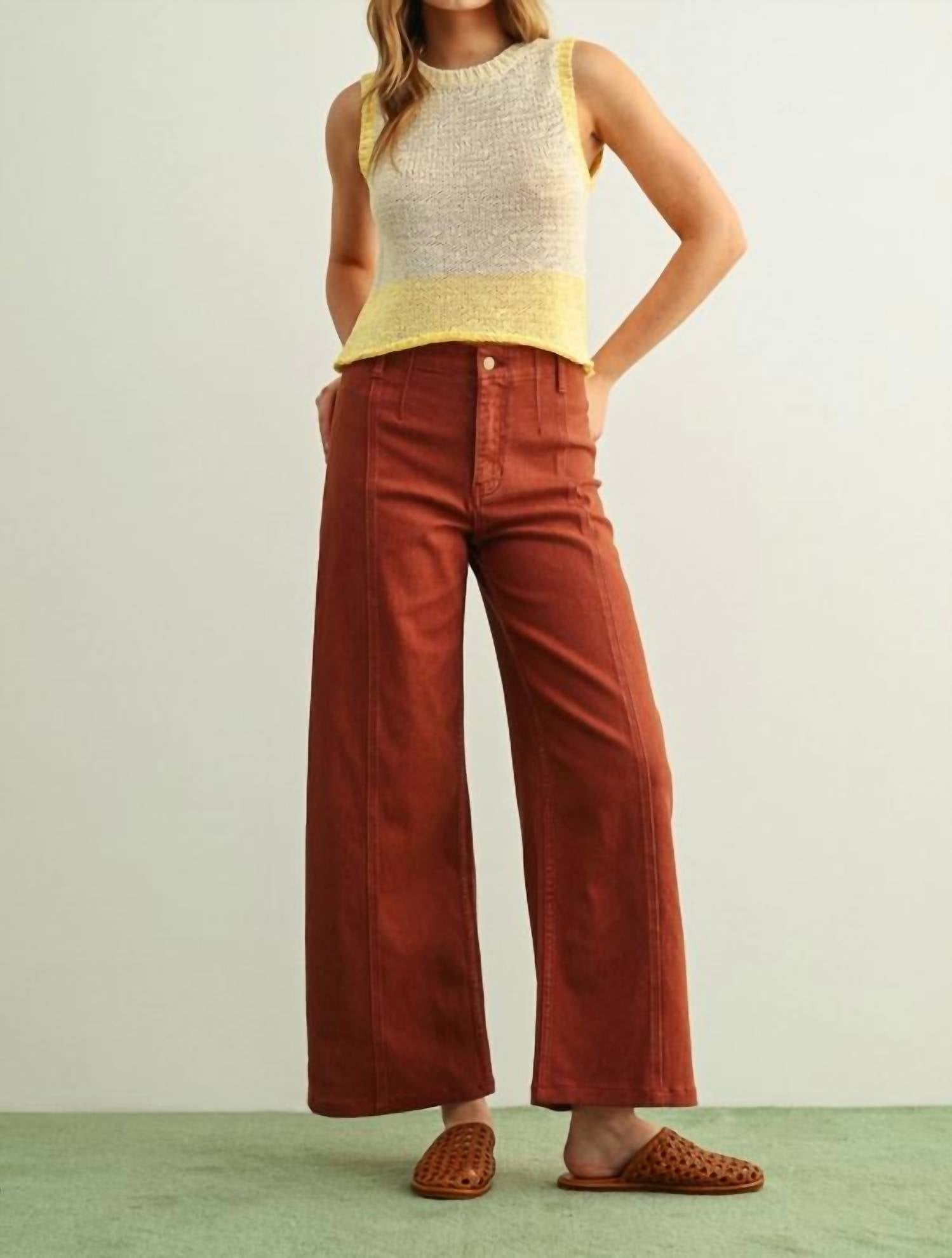 Miou Muse - Color Blocked Sleeveless Knitted Top