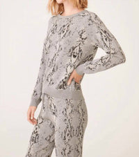 MONROW Snake Raglan Sweater in heather grey - women's sweater - detail view