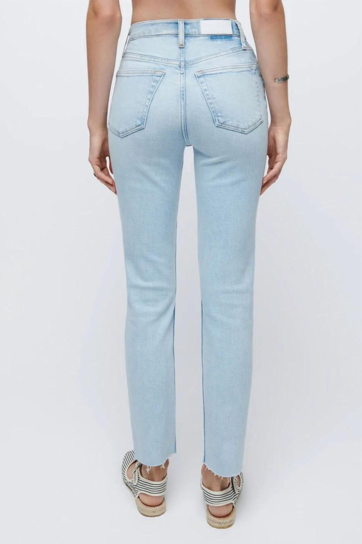 Re/Done - Comfort Stretch 90's High Rise Ankle Crop Jean