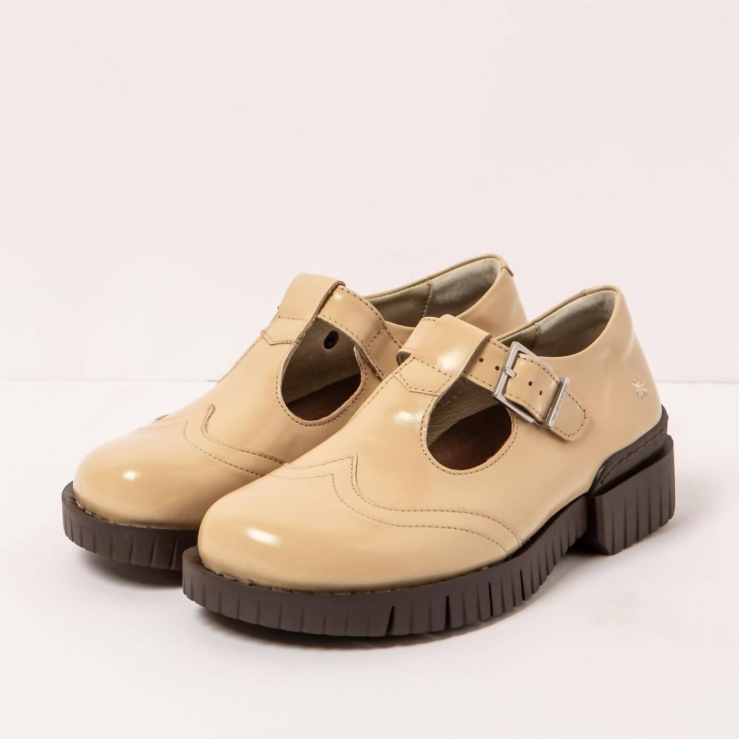 The Art Company - Women's 1834 Loafer