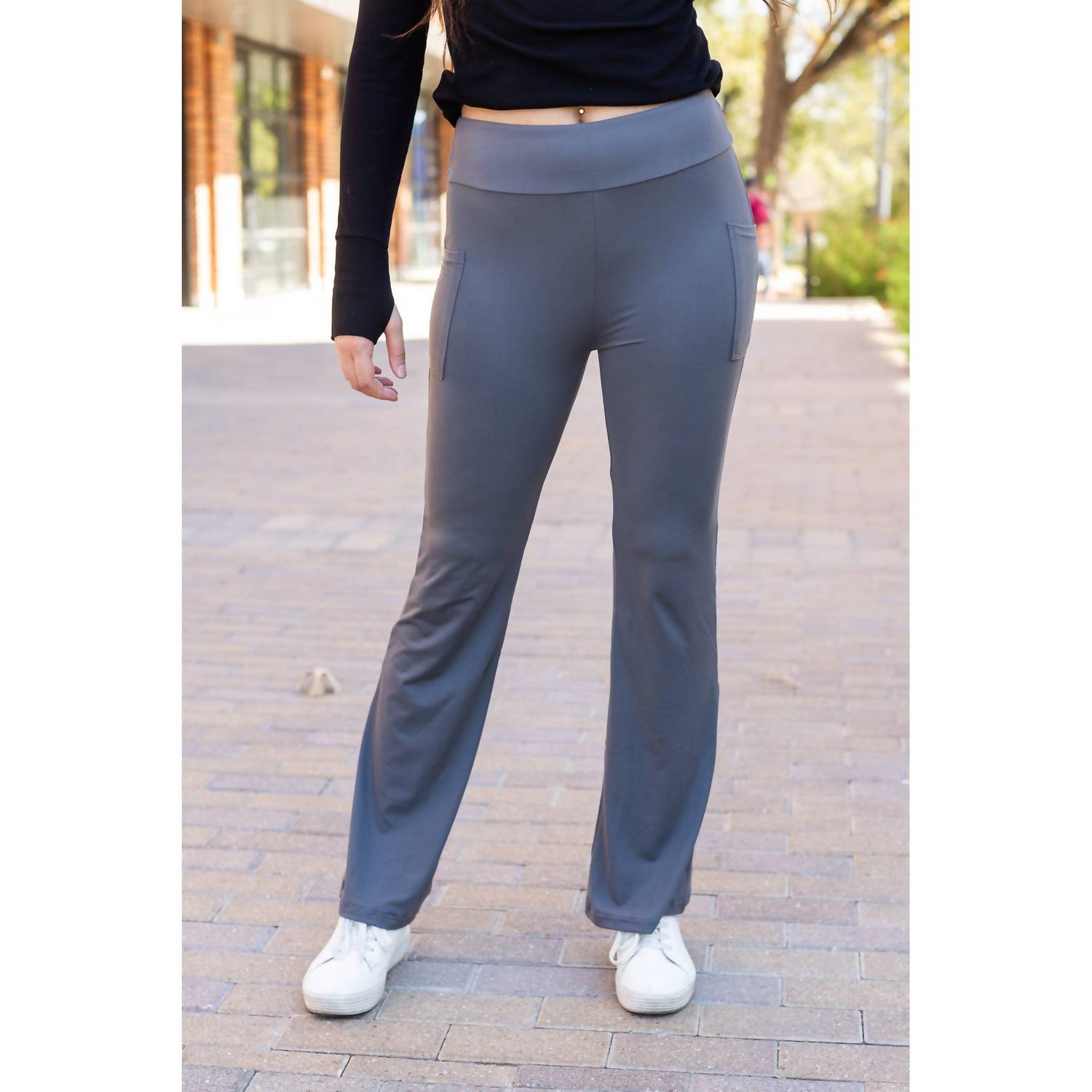 Julia Rose - Cassie Bootcut Leggings with Pockets