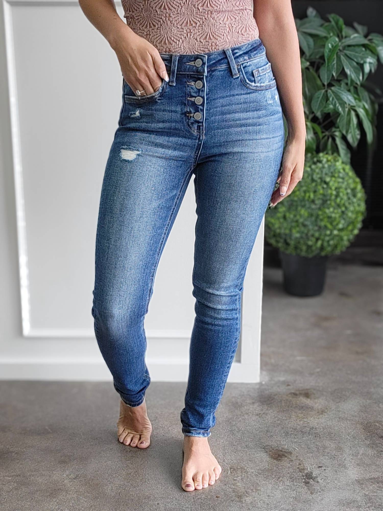 FLYING MONKEY The Evelyn Jeans in blue - women's jeans - alternate view