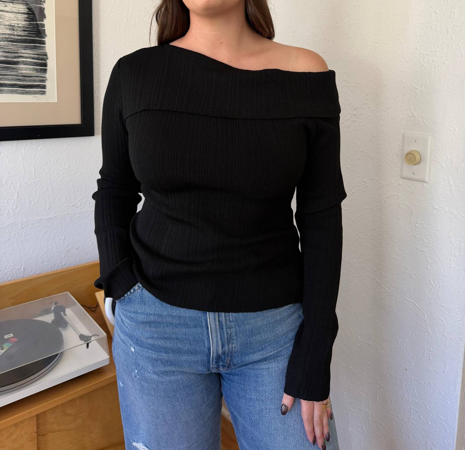 Miou Muse - Aiden Ribbed Off The Shoulder Long Sleeve Top