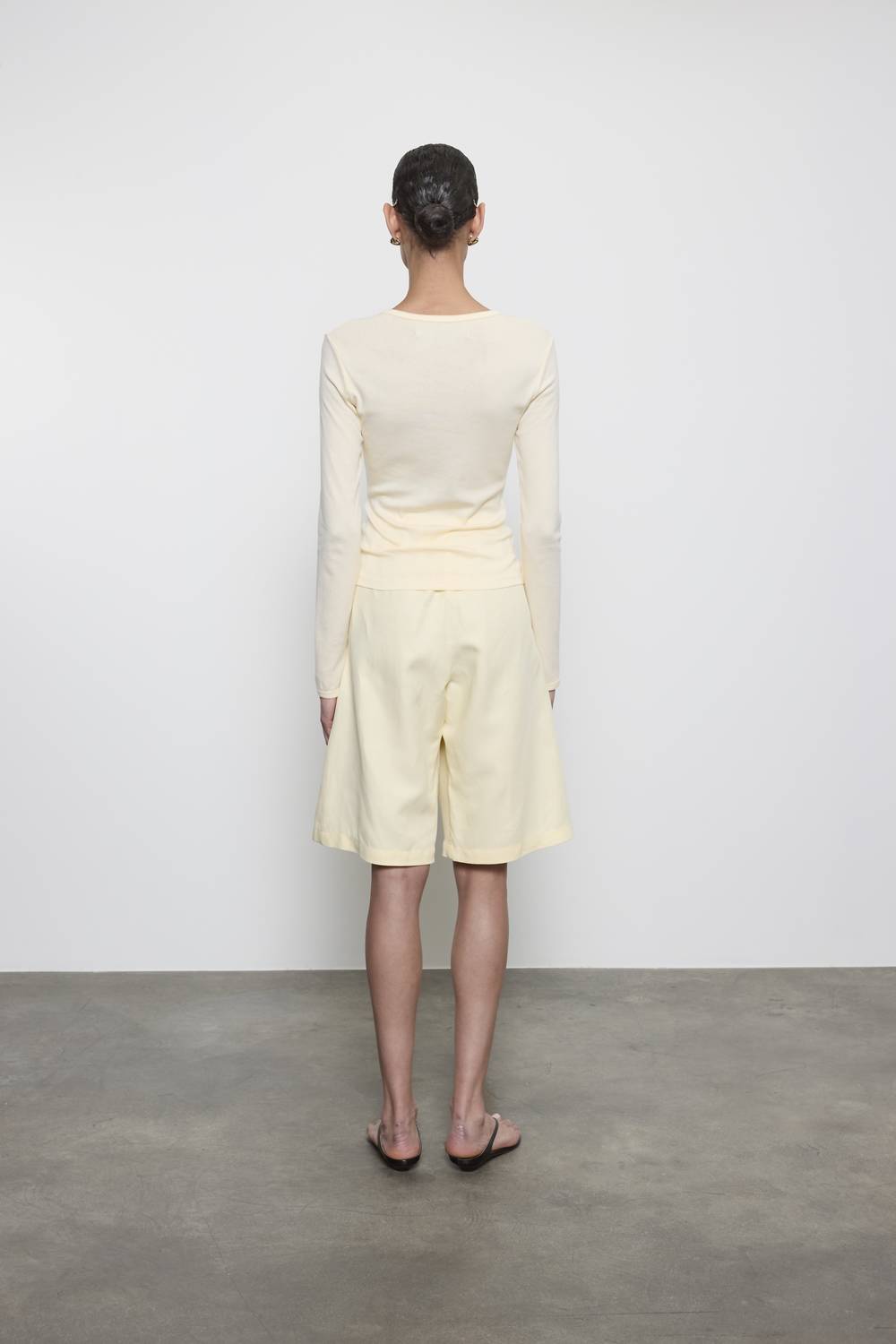 Enza Costa - FINE SUPIMA COTTON LONG SLEEVE CREW TOP