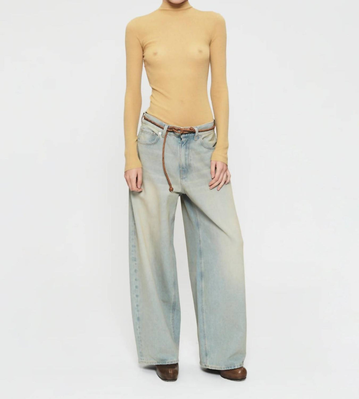 6397 - Roomy Jean