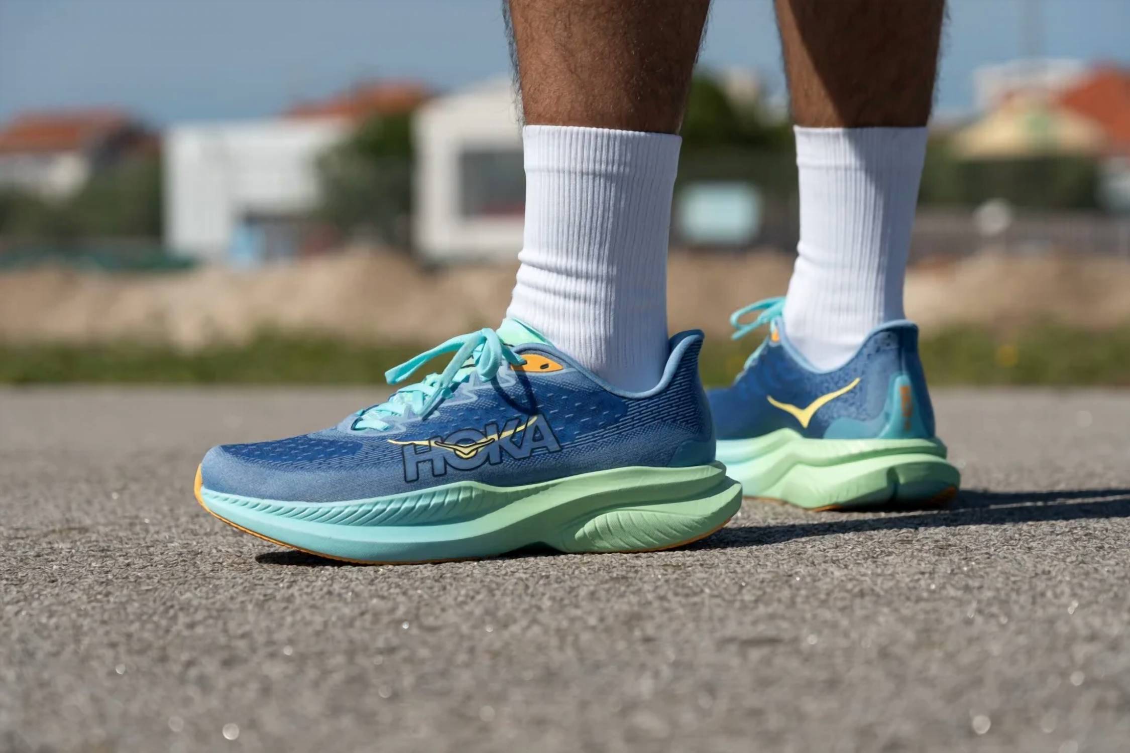 Hoka - Men's Mach 6 Shoe