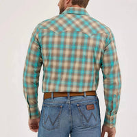 Wrangler - Sawtooth Pocket Plaid Western Snap Shirt