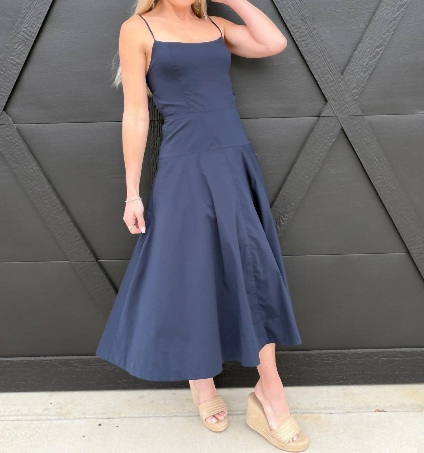 Nia - Fit And Flare Midi Dress