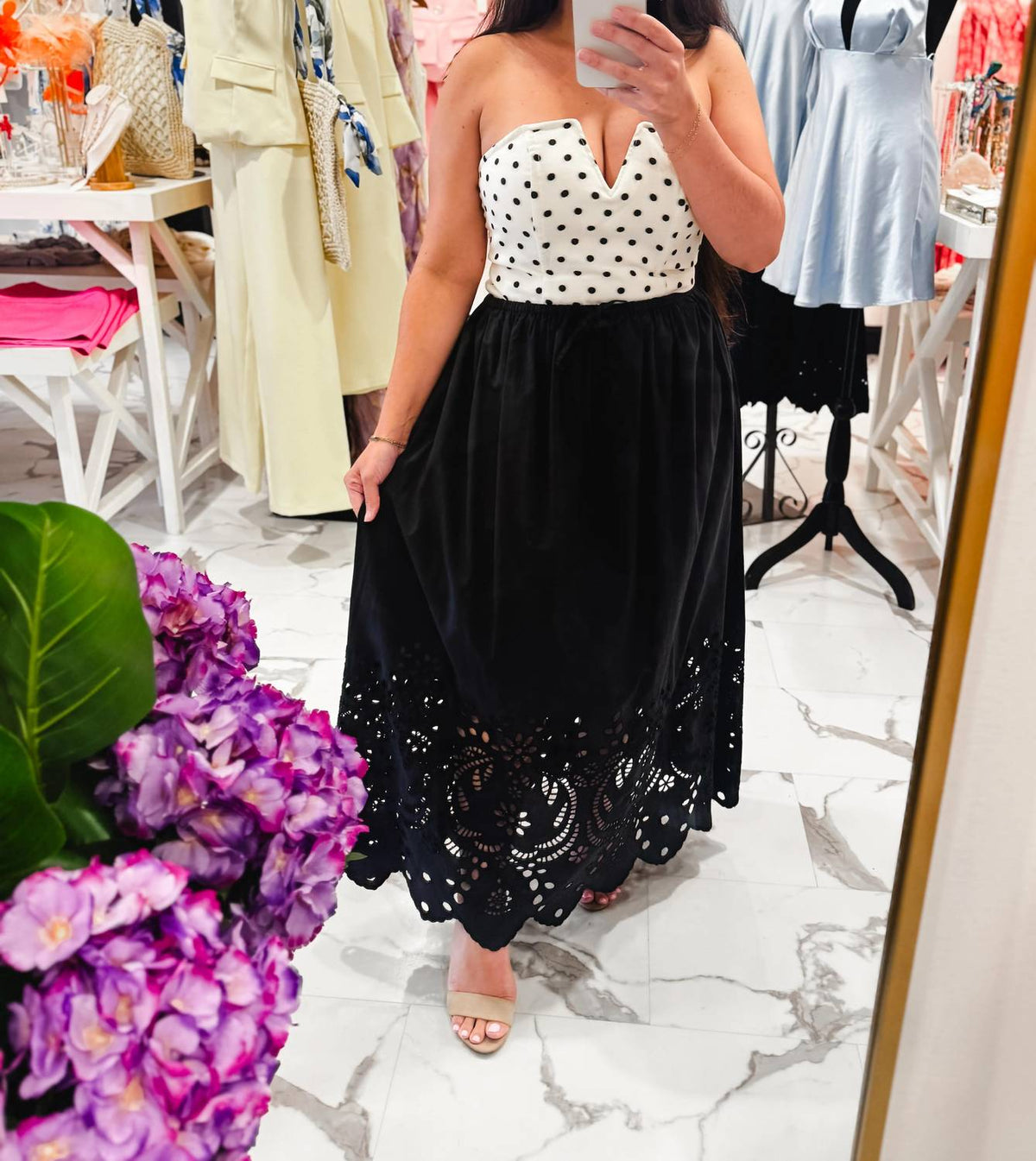 En Saison - Summer Solstice Embroidery Midi Skirt