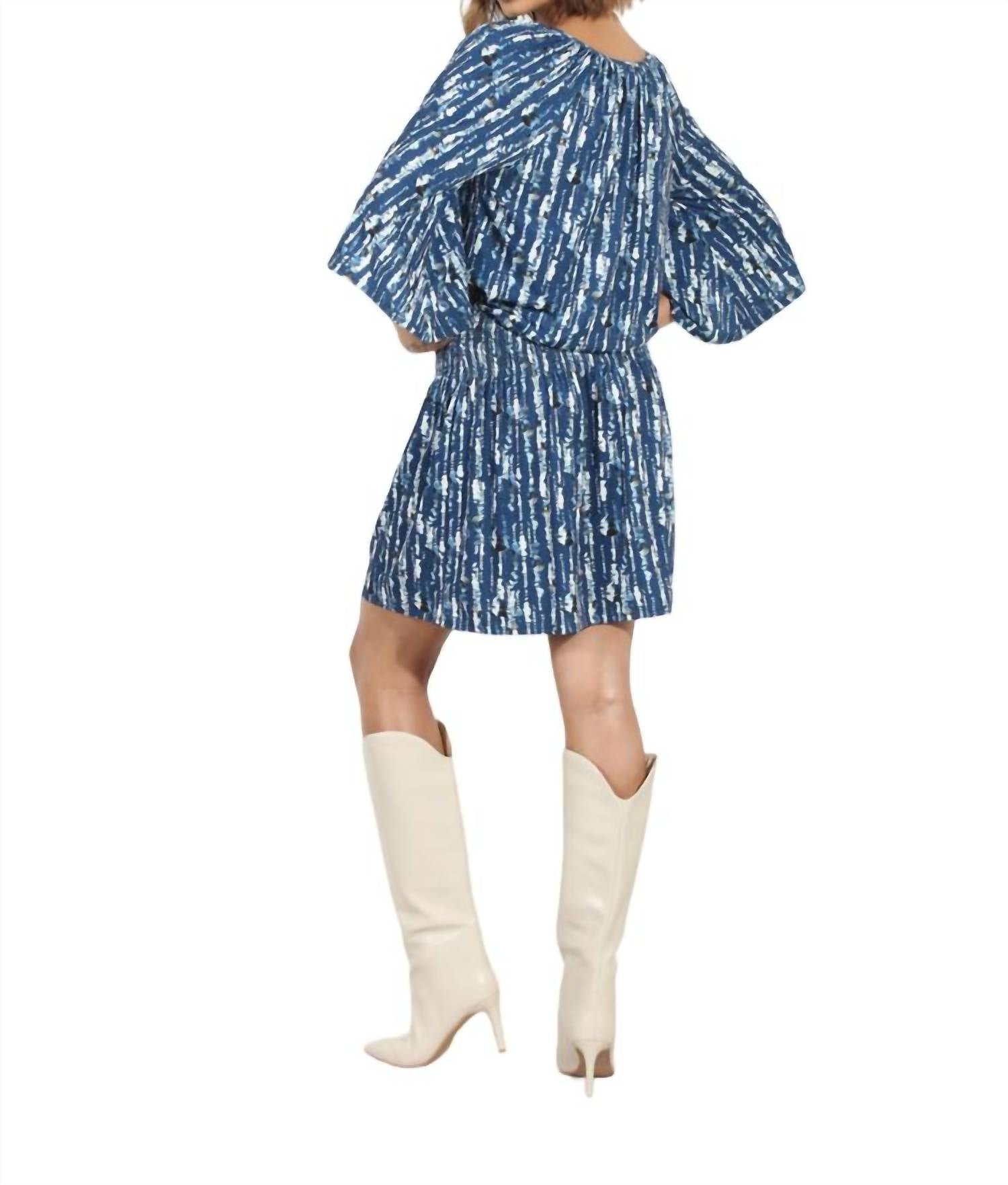 BELL SLEEVE DRESS