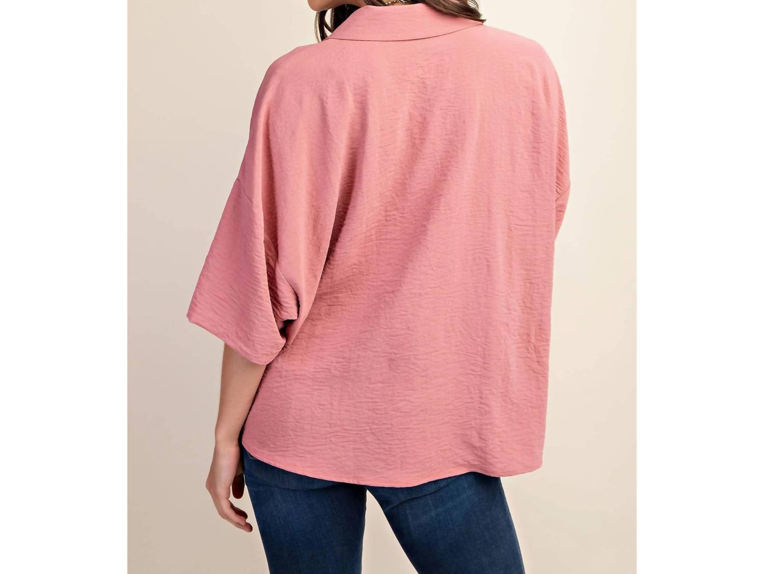Style USA V-neck Collared Pop Over Top in dusty pink - women's blouse - detail view
