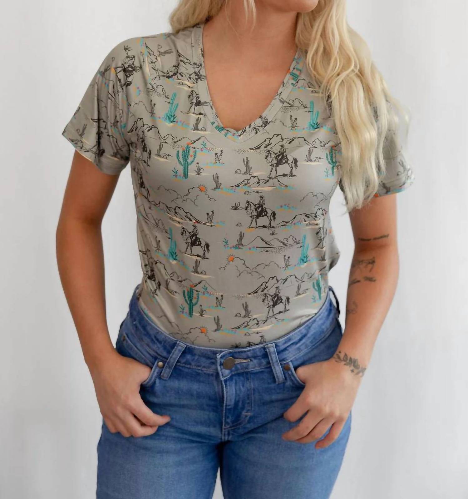 Rowdy Crowd - Blooming Desert Western Graphic Tee