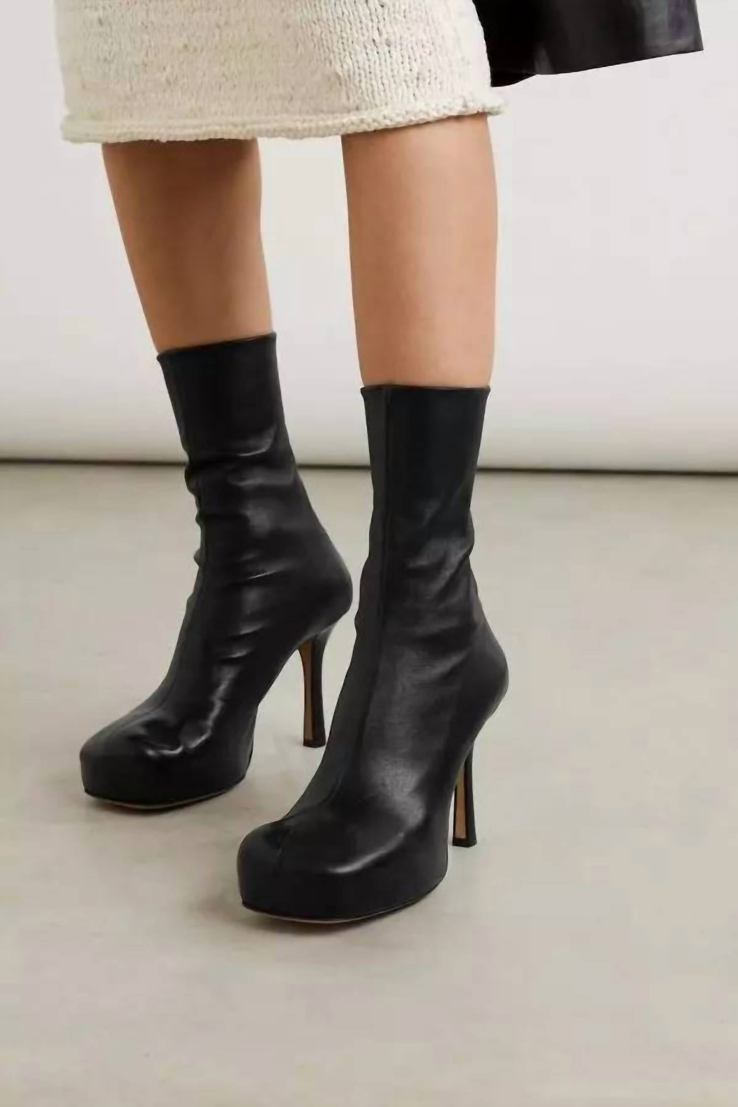 Bottega Veneta - Pre-loved Women Leather Platform Ankle Boots
