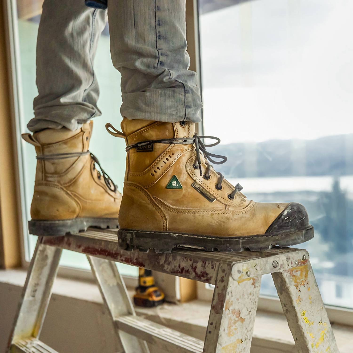 Royer Men's Flx Airflow Metal-free Waterproof Work Boots in beige - men's boots - view 5