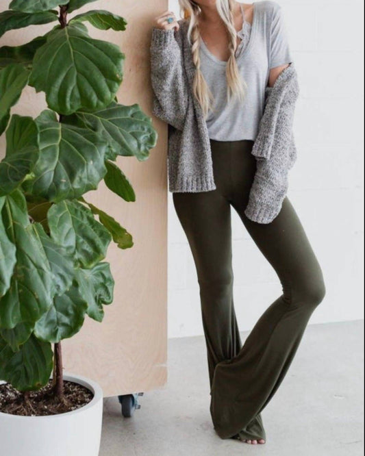 Three Bird Nest - Cher Solid Raw Edge Flare Pants