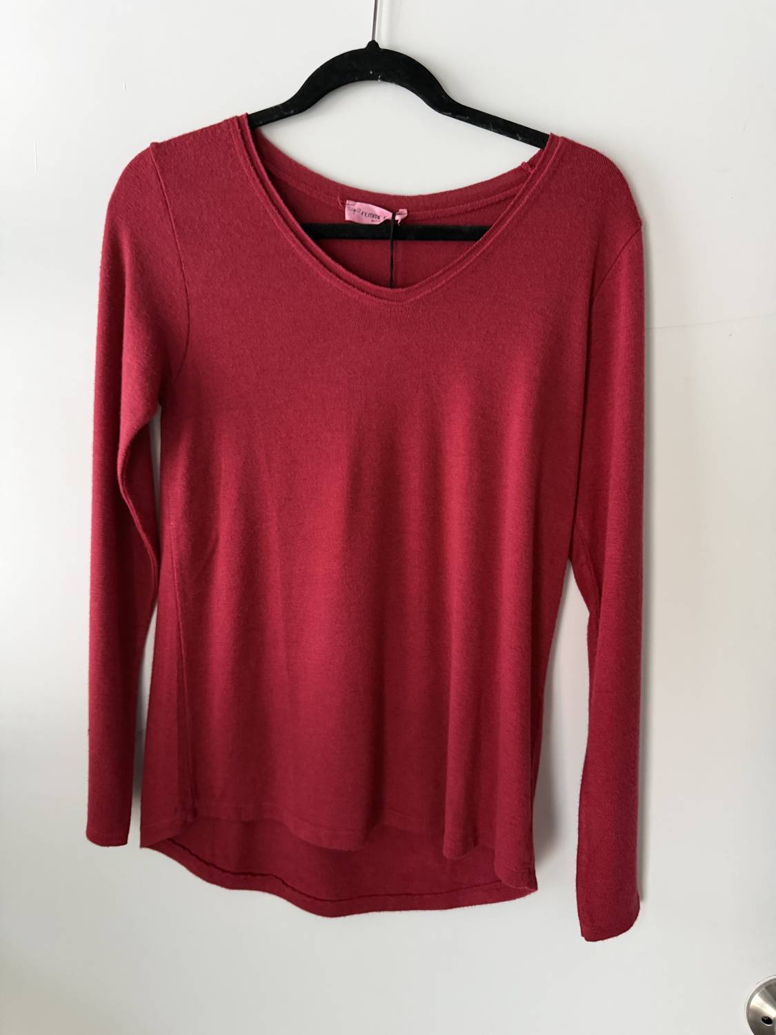 Femme Fatale - Women's Long sleeve solid Top