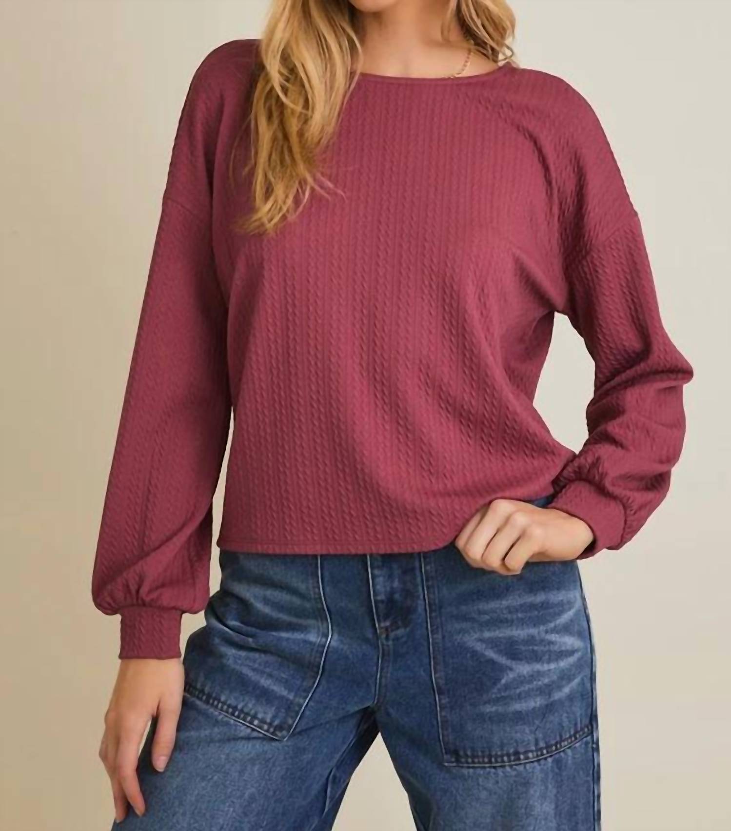 Gilli - long sleeve back ruching cable top