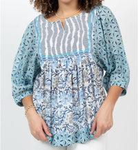 Ivy Jane - Three-Quarter Sleeves Top