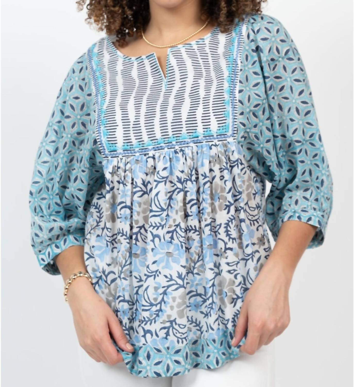 Ivy Jane - Three-Quarter Sleeves Top