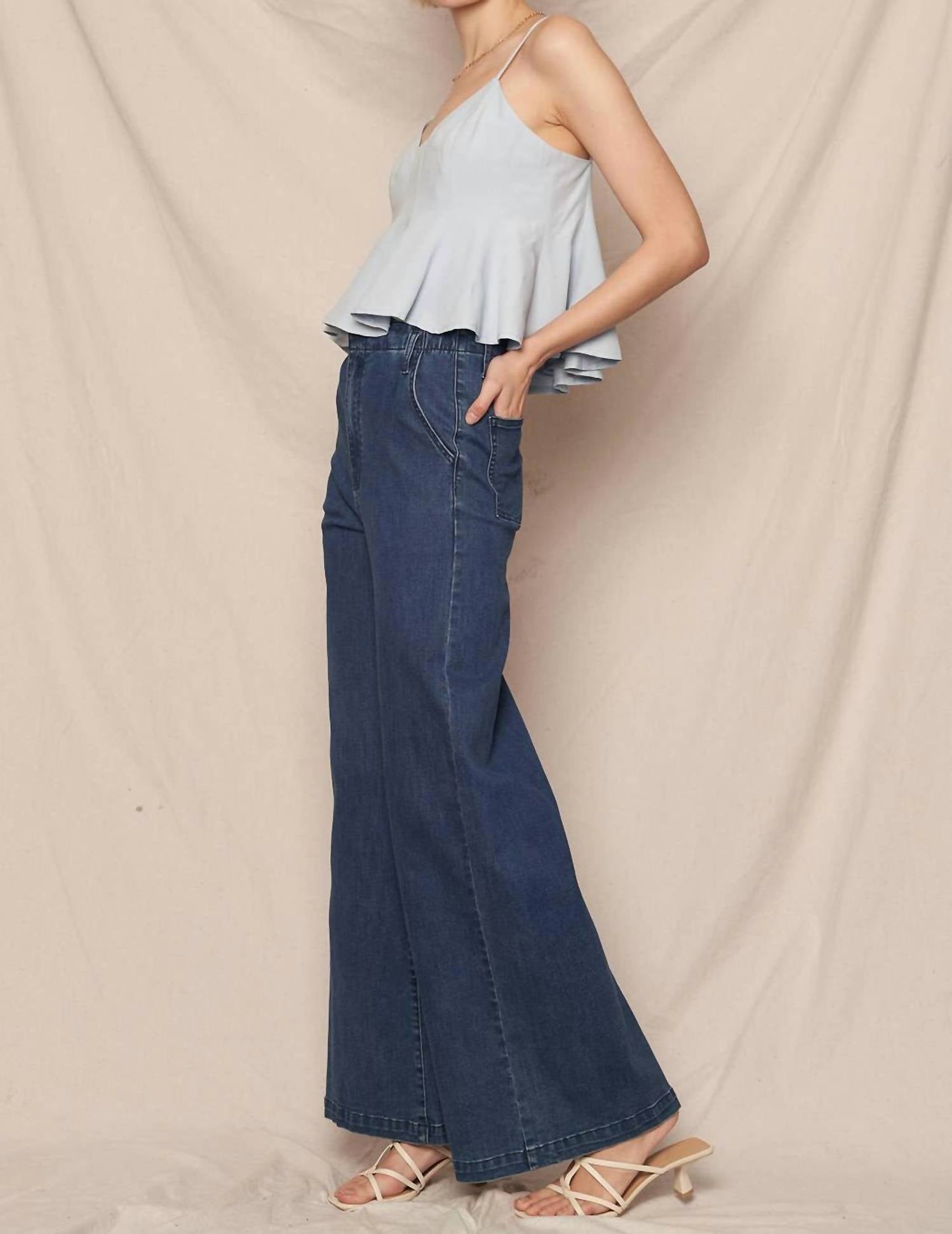 En Creme - Spaghetti Strap Godet Top