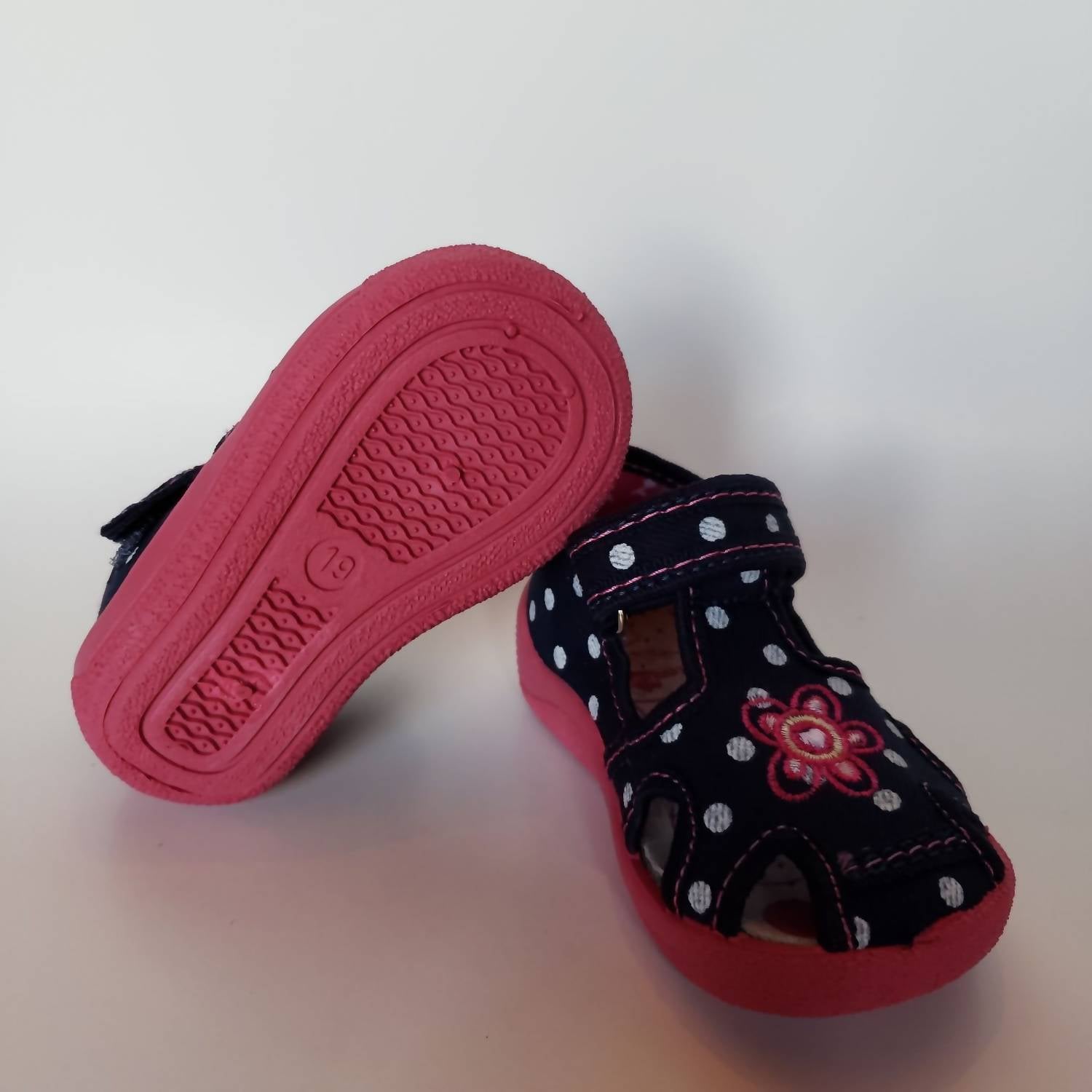 Renbut Shoes - Girl's T-style Velcro Ankle Strap Shoe