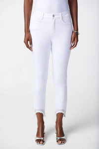 Joseph Ribkoff - Frayed Hem Cropped Jeans