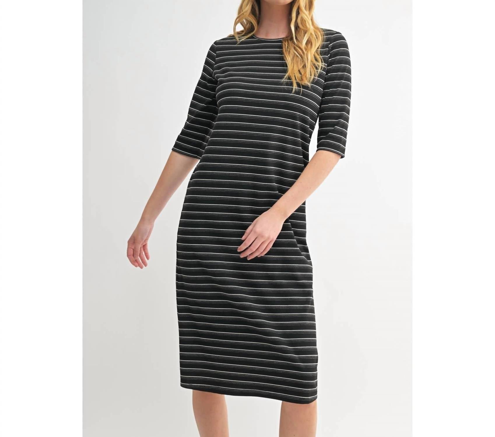 Fun 2 Fun - Quarter Sleeve Stripe Knit Dress