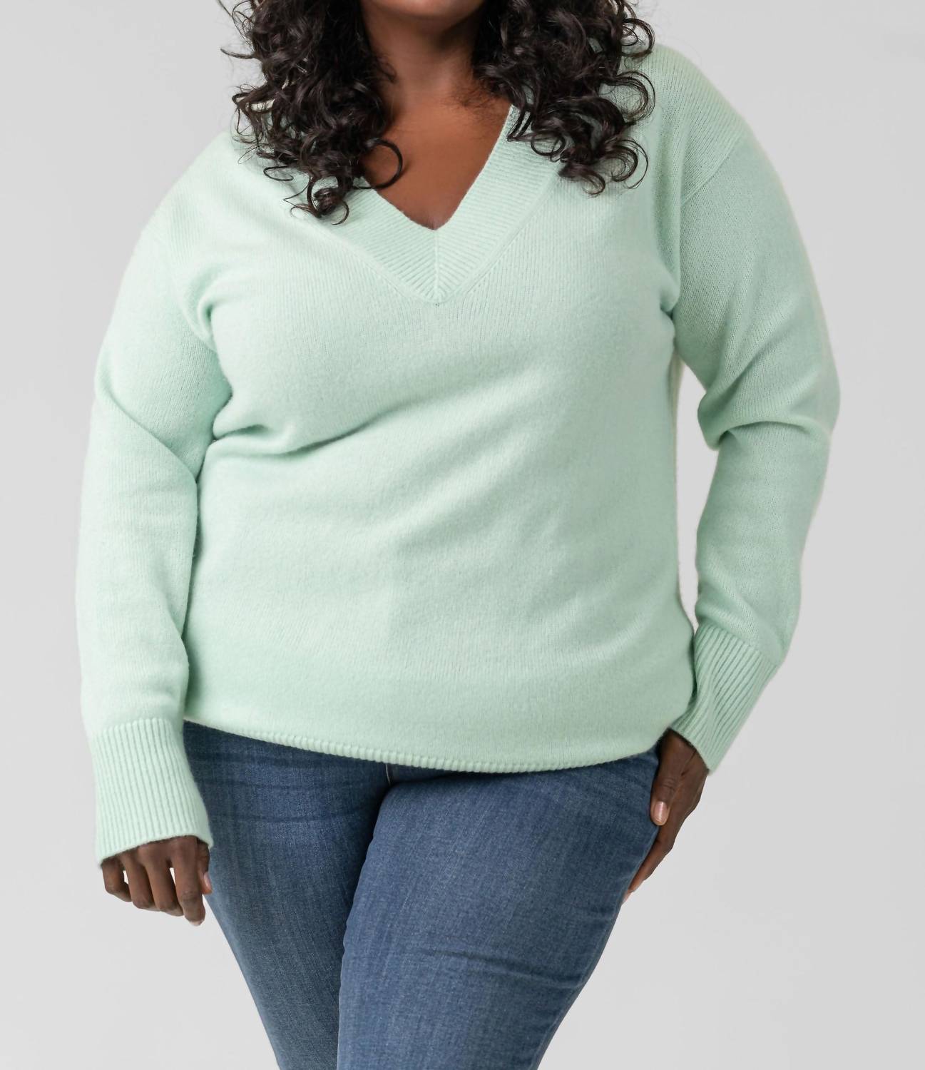 Vince - Rib Trim V-neck Sweater - Plus Size