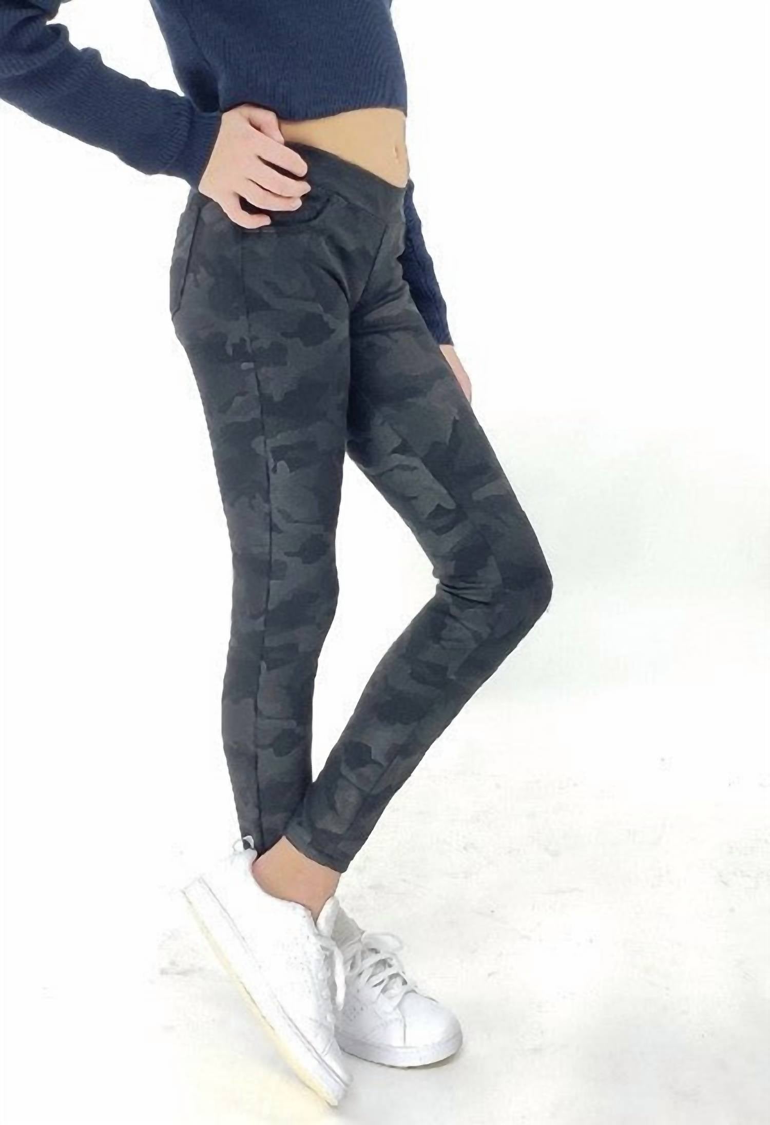 Tractr - Pull On Ponte Mid Rise Pant
