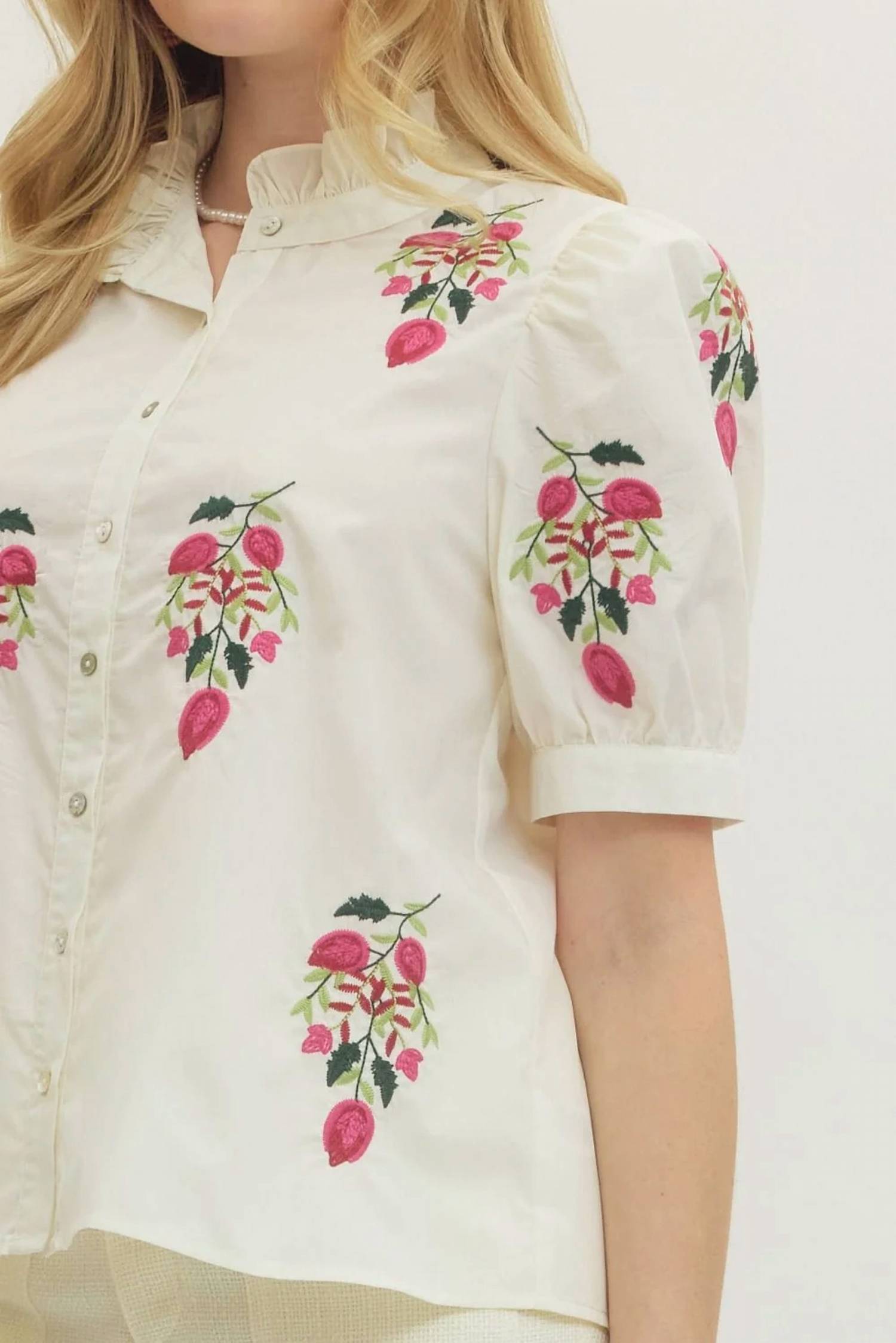 Entro - Floral Embroidered Top - Plus