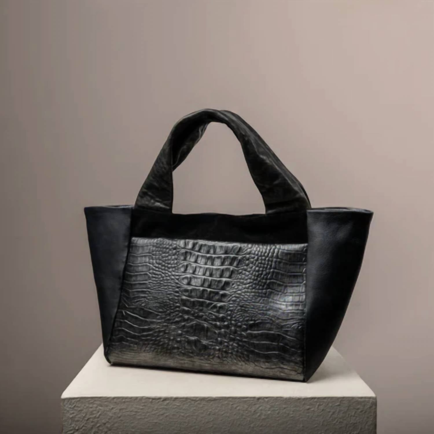 Daniella Lehavi - Women's Aspen Shoppers Bag