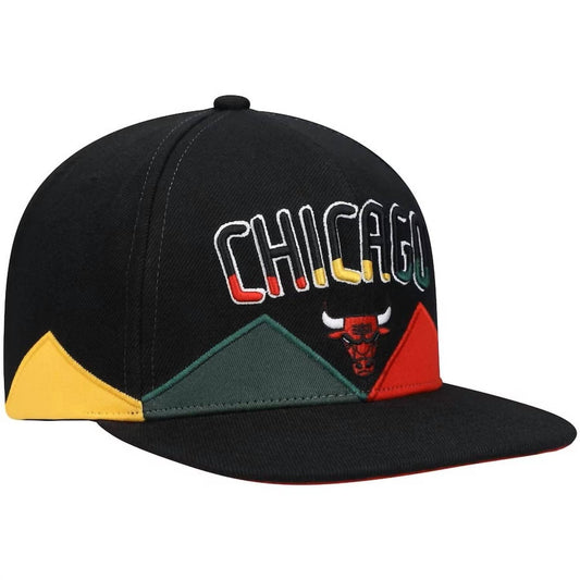 Mitchell & Ness - MEN'S NBA BHM CROWN SNAPBACK BULLS CAP