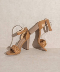 Oasis Society - Women's Daleyza Chain Ankle Heels