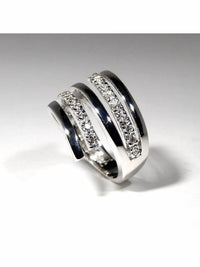 FAIRE SWIRL CUBIC ZIRCONIA RING in silver - women's jewelry - detail view