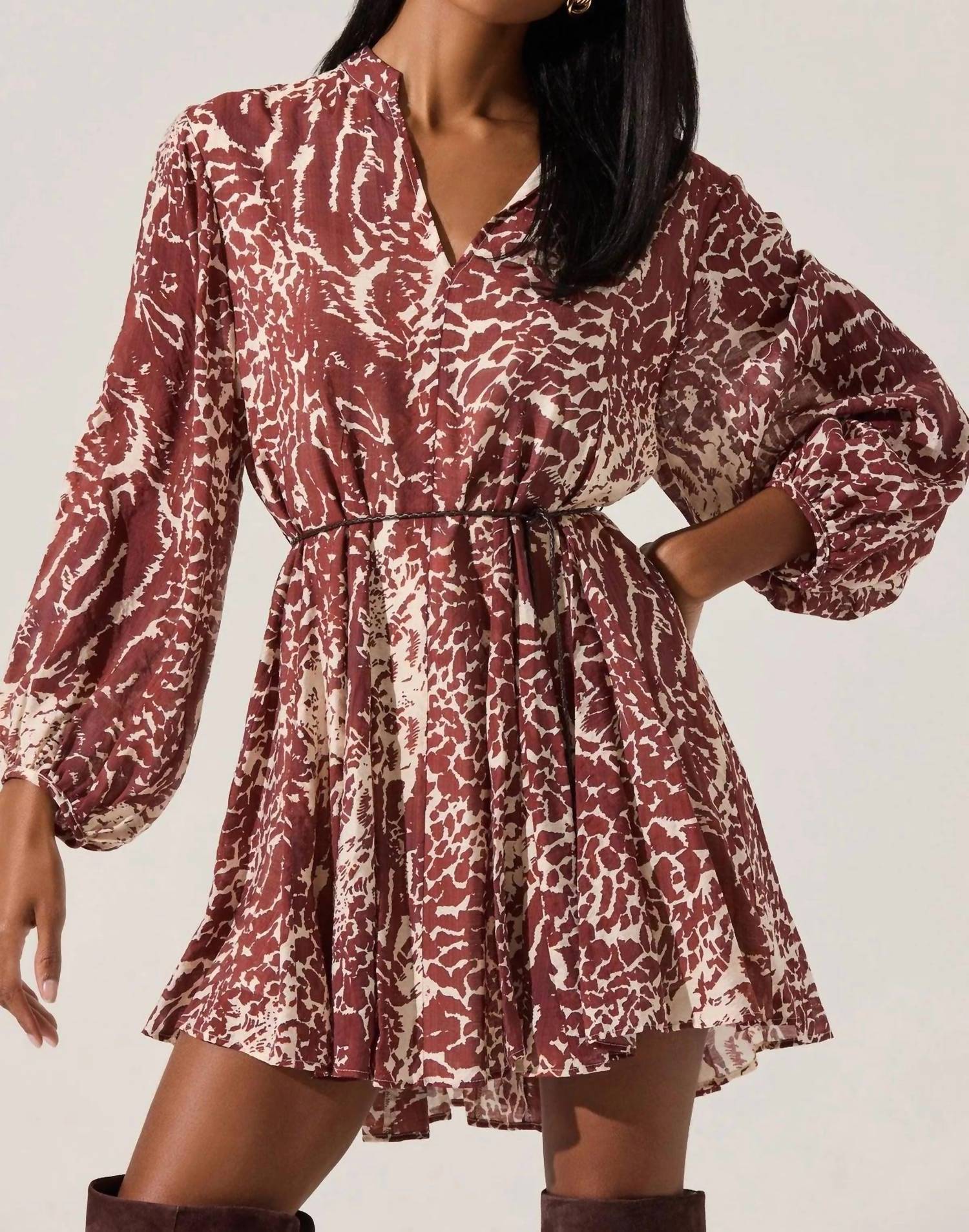 Astr - Marisela Belted V-neck Mini Dress