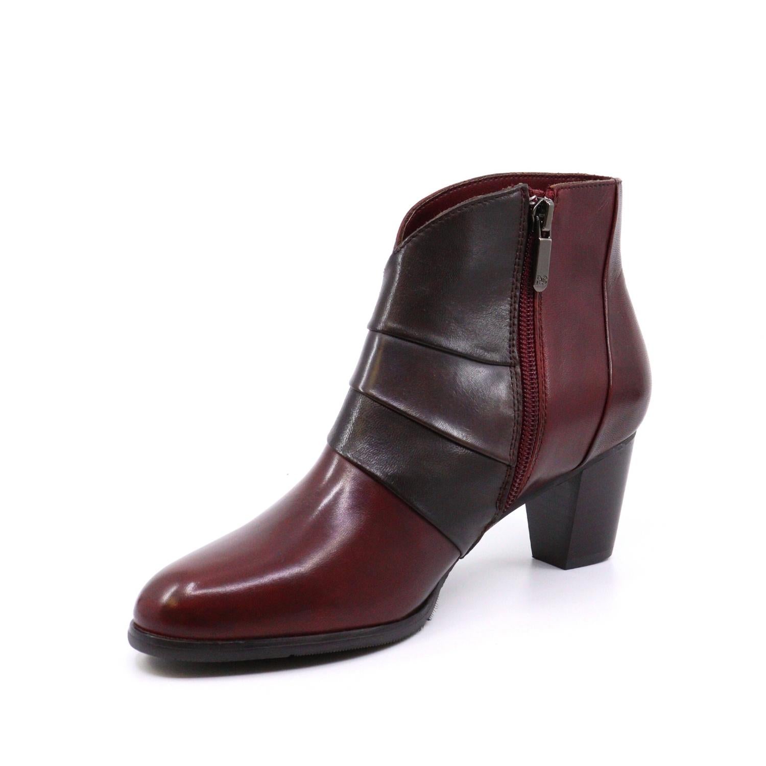 Regarde Le Ciel - Women Sonia Glove Leather Boot