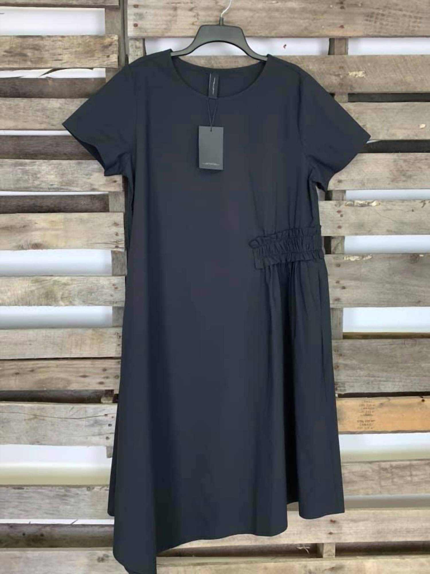 Amma By Kedem Sasson - Short Sleeve Solid Midi Dress