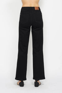 Judy Blue - Tummy Control Classic Straight Jeans