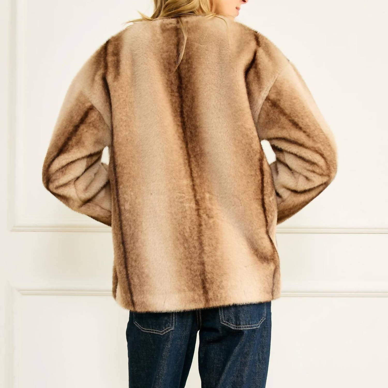 Line And Dot - City Faux Fur Long Sleeve Jacket