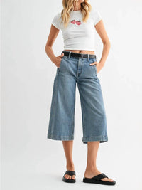 Just Black Denim - Sideseam Wide Capri Jeans