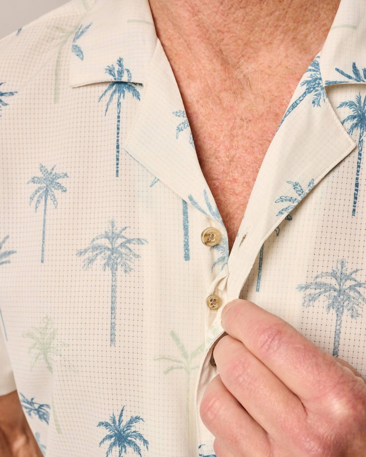 Johnnie-O - Willie Short Sleeve Performance Button Down Shirt