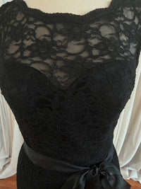 Morilee - Women's Lace Satin Tie Sash Formal Dress