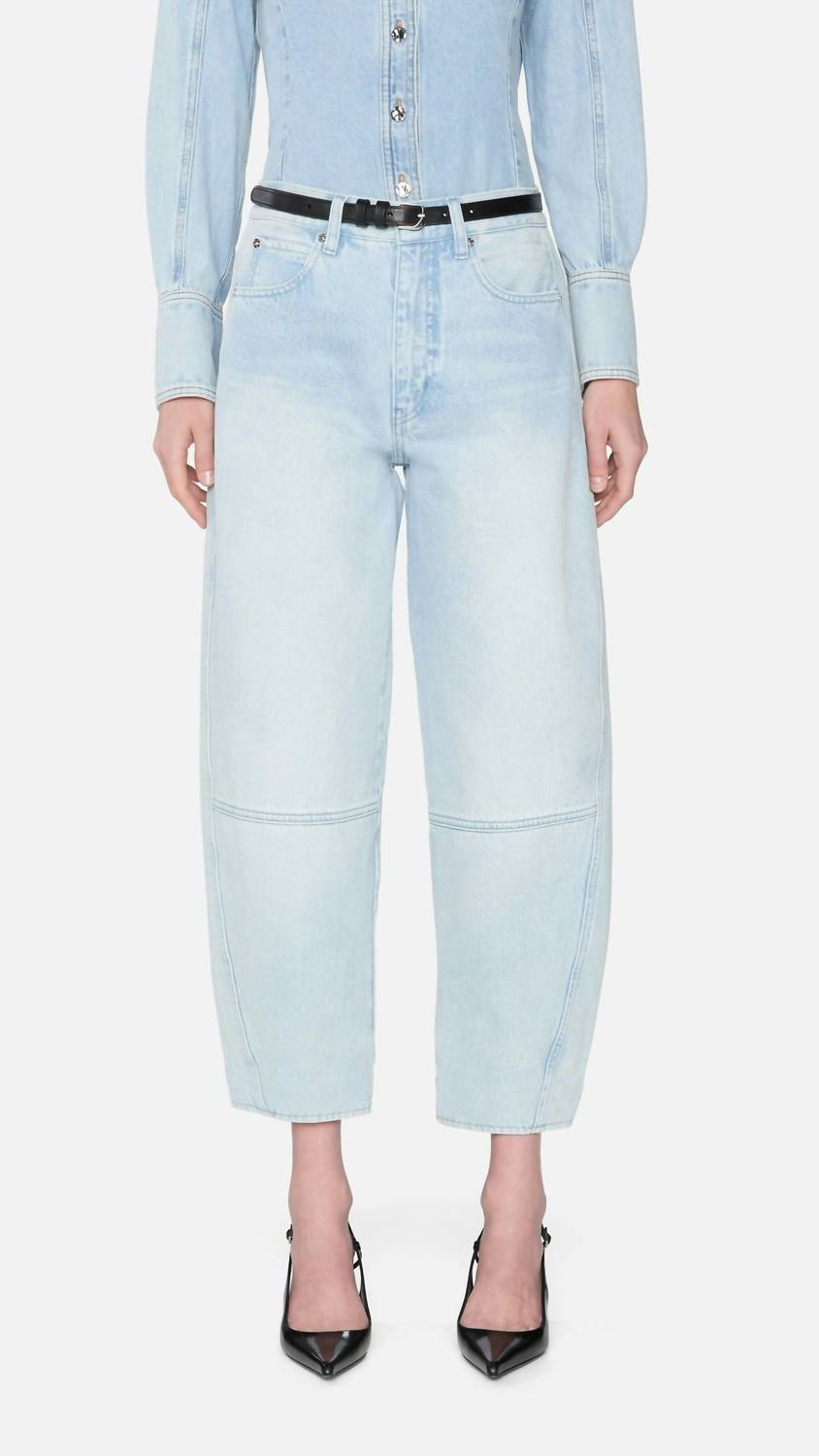 Frame - Twisted Barrel Mid Rise Jeans