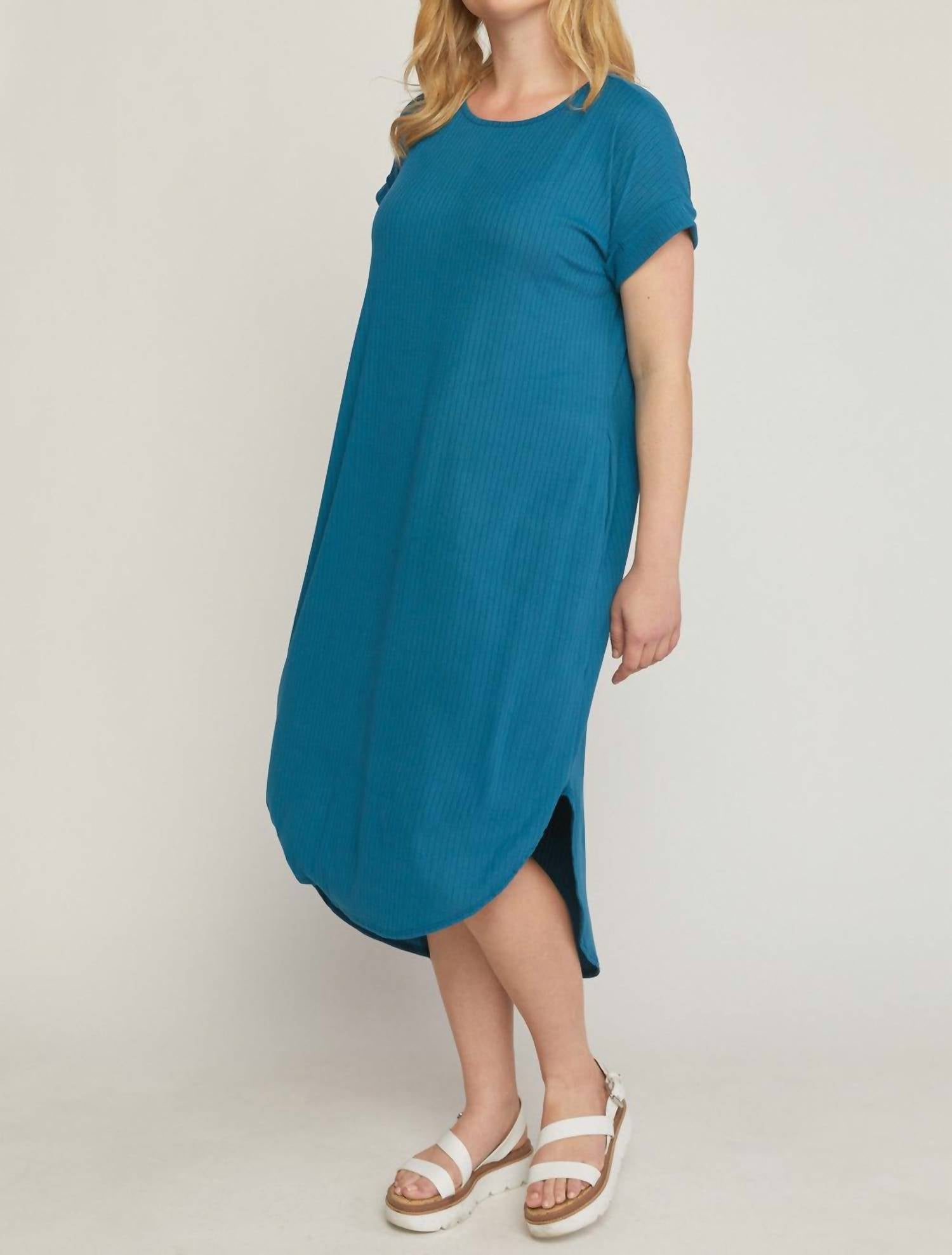 Entro - Ribbed Pocket Midi Dress