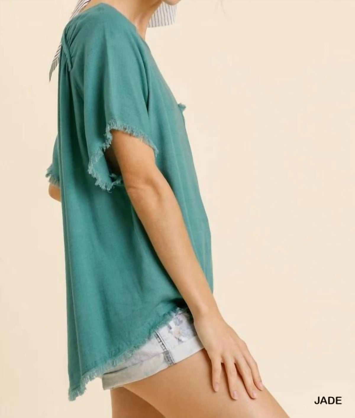 Umgee - Hazel Casual Raw Edge Top With Pocket