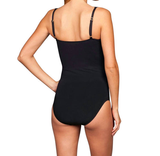 Kallure - Twist Front Underwire One Piece Swimsuit